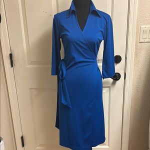EXPRESS  Blue Wrap Dress, Size 3/4, 109% Polyester, Pit to Pit 18” L 39”, EUC